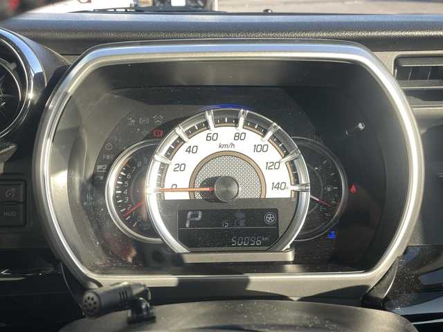 スズキ スペーシア カスタム HYBRID XS 宮崎県 2018(平30)年 5万km 黒 純正アルミ/衝突軽減ブレーキ/シートヒーター/電動格納ミラー/純正ナビ（CN-RZ846)/全方位カメラ/オートライド