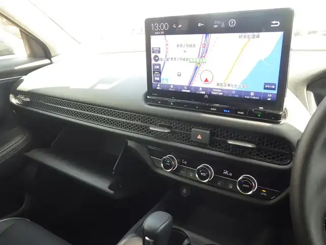 ホンダ ＺＲ－Ｖ X 千葉県 2023(令5)年 1.4万km ミッドナイトブルービームM ホンダセンシング/・衝突軽減ブレーキ（CMBS）/・車線維持支援システム（LKAS）/・アダプティブクルーズコントロール（ACC）/・ブラインドスポットインフォメーション/・誤発進抑制機能/・後方誤発進抑制機能/パワーバックドア/ハーフレザーシート/11.4インチ純正コネクトナビ/地デジTV/【DVD/CD再生機能　Bluetooth接続】/バックカメラ/ドライブレコーダー（前後撮影）/革巻きステアリング/ステアリングスイッチ/ETC/LEDヘッドライト/ウインカーミラー/コーナーセンサー/純正18インチアルミホイル/サイド/カーテンエアバッグ/Honda スマートキー