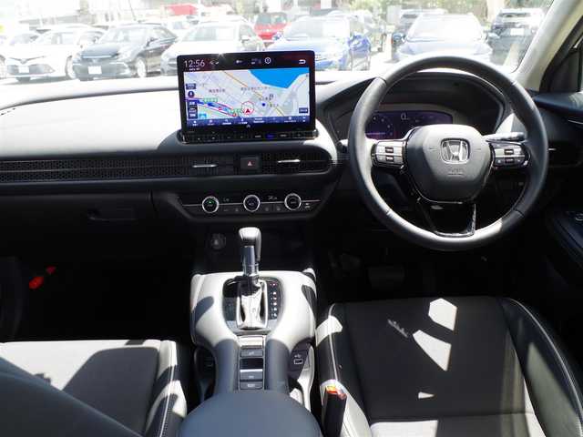 ホンダ ＺＲ－Ｖ X 千葉県 2023(令5)年 1.4万km ミッドナイトブルービームM ホンダセンシング/・衝突軽減ブレーキ（CMBS）/・車線維持支援システム（LKAS）/・アダプティブクルーズコントロール（ACC）/・ブラインドスポットインフォメーション/・誤発進抑制機能/・後方誤発進抑制機能/パワーバックドア/ハーフレザーシート/11.4インチ純正コネクトナビ/地デジTV/【DVD/CD再生機能　Bluetooth接続】/バックカメラ/ドライブレコーダー（前後撮影）/革巻きステアリング/ステアリングスイッチ/ETC/LEDヘッドライト/ウインカーミラー/コーナーセンサー/純正18インチアルミホイル/サイド/カーテンエアバッグ/Honda スマートキー