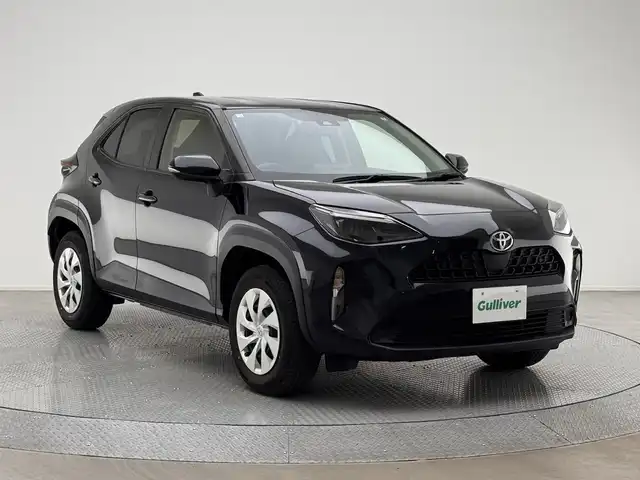 トヨタ ヤリスクロス X 兵庫県 2022(令4)年 5.1万km ブラックマイカ トヨタセーフティセンス/レーンキープアシスト/純正SDナビ/（AM＆FM＆BT）/バックカメラ/レーダークルーズコントロール/ドライブレコーダー/ETC/クリアランスソナー/オートライト＆ハイビーム/コーナーセンサー/電子パーキング/スマートキー/プッシュスタート/フロアマット/W＆サイド＆カーテンエアバッグ