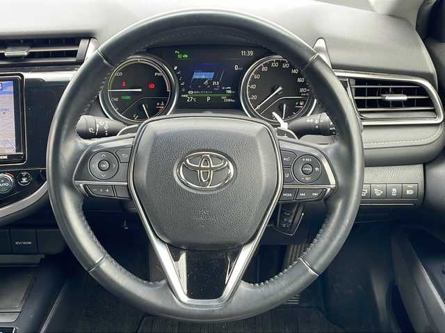 トヨタ カムリ WS 三重県 2019(平31)年 3.4万km プラチナホワイトパールマイカ 衝突軽減　レーンキープ　純正９型ナビ　フルセグＴＶ　ＣＤ　Ｂｌｕｅｔｏｏｔｈ　バックカメラ　ドラレコ　追従型クルコン　コーナーセンサー　オートマチックハイビーム　パドルシフト　ハーフレザーシート　スマートキー　プッシュスタート　USB　ビルトインETC　オートライト　ステアリングスイッチ　横滑り防止　純正アルミ　純正フロアマット　電動格納ミラー