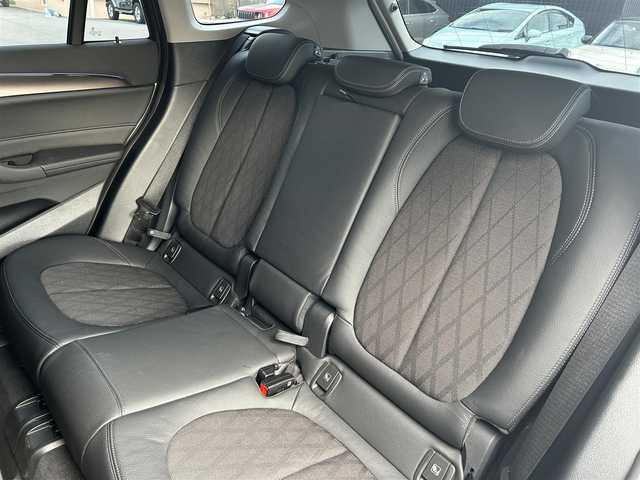 ＢＭＷ Ｘ１ xDrive 18d xライン 道東・釧路十勝 2022(令4)年 2万km アルピンホワイトⅢ コンフォートパッケージ/　・ワイヤレスチャージング/　・スライディングリアシート/アクティブクルーズコントロール/純正HDDナビ/BT/USB/黒ハーフレザー/メモリ付きパワーシート/パワーバックドア/バックカメラ/コーナーセンサー(前後)/LEDヘッドライト/オートライト/フロント/リアフォグライト/ミラーETC/純正18インチAW