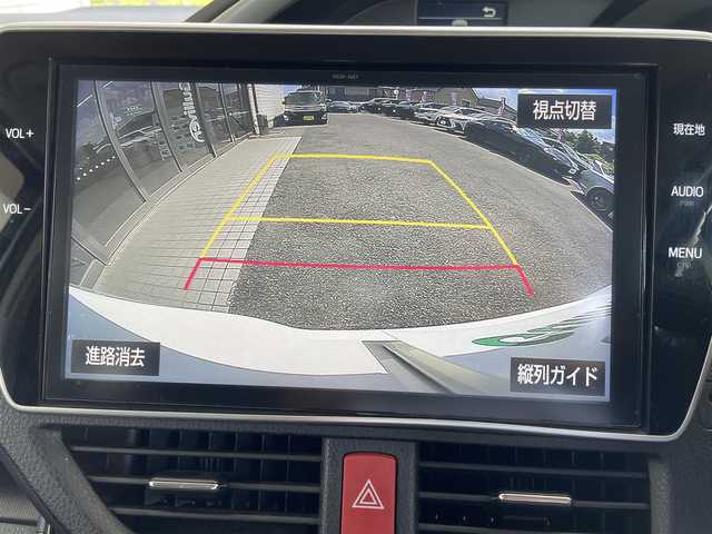 トヨタ ヴォクシー ZS 煌Ⅱ 埼玉県 2016(平28)年 7.7万km ホワイトパールクリスタルシャイン レーダーブレーキサポート/レーンキープ/オートハイビーム/純正10インチナビゲーション/純正後席フリップダウンモニター/CD/DVD/Bluetooth/フルセグTV/バックカメラ/7人乗り/両側電動スライドドア/FRコーナーセンサー/LEDヘッドライト/アイドリングストップ/スマートキー/スペアキー/ETC