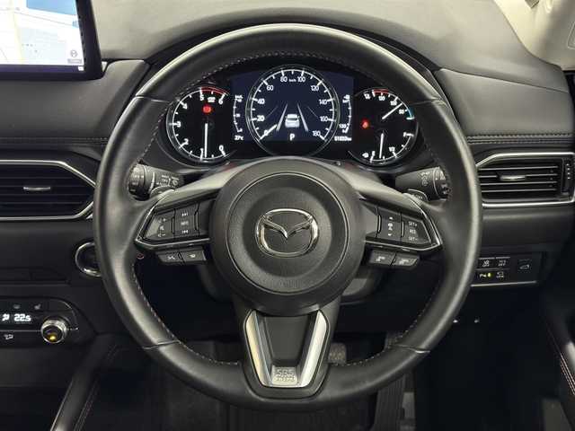 マツダ ＣＸ－５ XD ブラックトーンエディション 三重県 2021(令3)年 5.2万km ポリメタルグレーM 2.2L ディーゼルターボ/FF/MTモード付フロア6AT/【OP】10.25インチ センターディスプレイ（ナビ搭載）/（FM/AM/Bluetooth/USB/CD*/DVD*/SDREC/TV*/AppleCarPlay/AndroidAuto）*…OP/360°ビュー・モニター/ドライブレコーダー 前後/ETC/i-ACTIVSENSE/［運転支援］/・速度標識警報/・ドライバーアテンションアラート/・マツダレーダークルーズコントロール/［リスク警報］/・車間認知支援システム/・車線逸脱警報システム/・ブラインドスポットモニタリング［BSM］/［リスク回避支援］/・レーンキープアシストシステム/［事故回避支援］/・スマートブレーキサポート［SBS］/・パーキングセンサー/装備/・ハーフレザーシート/・シートヒーター（D/N）/・ステアリングヒーター/・パワーテールゲート/・アクティブドライビングディスプレイ/・パワーシート（D10way）/・左右独立オートエアコン/・レインセンサーワイパー/・電子パーキングブレーキ＆オートホールド/・ステアリングスイッチ/・パドルシフト/・プッシュスタート/・ブラックトーンED専用19inAW/・保/取/など