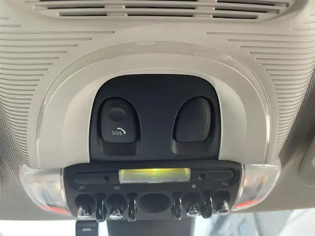 ＭＩＮＩ ミニ クーパー D 高知県 2021(令3)年 4万km ソラリスオレンジ インテリジェントセーフティー/ペッパーパッケージ/純正HDDナビ/Bluetoothオーディオ/バックカメラ/FRドライブレコーダー/オートライト/FRフォグ/シートヒーター/スマートキー/アイドリングストップ/純正15インチアルミ