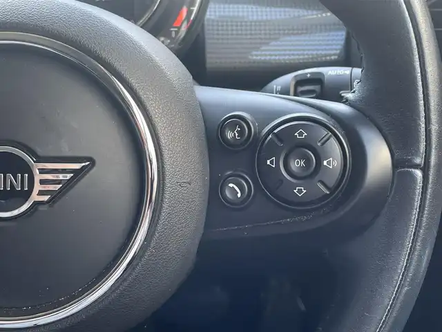 ＭＩＮＩ ミニ クーパー D 高知県 2021(令3)年 4万km ソラリスオレンジ インテリジェントセーフティー/ペッパーパッケージ/純正HDDナビ/Bluetoothオーディオ/バックカメラ/FRドライブレコーダー/オートライト/FRフォグ/シートヒーター/スマートキー/アイドリングストップ/純正15インチアルミ