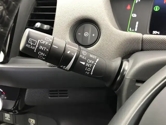 ホンダ フィット e:HEVクロスター 愛知県 2020(令2)年 4.7万km プレミアムクリスタルレッドM ホンダセンシング/　　・衝突軽減ブレーキシステム/　　・路外逸脱抑制機能/　　・アダプティブクルーズコントロール/　　・車線維持支援システム/　　・オートハイビーム/純正7インチナビ/　　・CD/BT/バックカメラ/ETC/革巻きステアリング/ステアリングリモコン/ルーフレール/純正LEDヘッドライト/純正16インチアルミホイール/取扱説明書/保証書/スペアキー