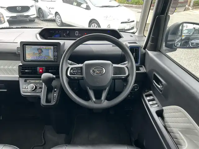 ダイハツ タント X 兵庫県 2021(令3)年 3.9万km ブラックマイカメタリック 外部検査実施済み/・ワンオーナー/・純正メモリーナビ（NMZK-W71D）/・地デジ/DVD/BT/USB/・ナビ連動ドライブレコーダー/・バックカメラ/・ステアリングリモコン/・左パワースライドドア/・ビルトインETC/・コーナーセンサー/・オートLEDヘッドランプ/・前席シートヒーター/・シートカバー/・R4-7年ディーラー点検記録簿/・衝突軽減ブレーキ/・車線逸脱警報/・先行車発進お知らせ/・標識認識機能
