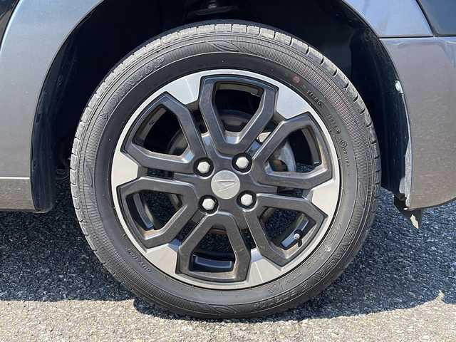 ダイハツ キャスト アクティバ G SAⅢ 新潟県 2018(平30)年 4.8万km ブラックマイカメタリック 4WD/純正SDナビ(NSZN-W68D)/CD/DVD/BT/フルセグテレビ/全方位カメラ/ETC/ドライブレコーダー/衝突被害軽減ブレーキ/レーンキープアシスト/ベンチシート/ステアリングスイッチ/スマートキー/プッシュスタート/LEDヘッドライト/オートライト/オートハイビーム/フォグランプ/純正15インチアルミホイール