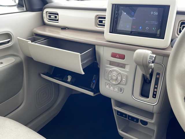 スズキ ラパン X 沖縄県 2022(令4)年 0.7万km トラッドカーキメタリック ディスプレイオーディオ/Ｂｌｕｅｔｏｏｔｈ/ドライブレコーダー/ＥＴＣ/コーナーセンサー/アイドリングストップ/ステアリングスイッチ/プッシュスタート/シートヒーター/ＬＥＤヘッドライト/スマートキー/LEDヘッドライト/純正フロアマット/純正アルミホイール