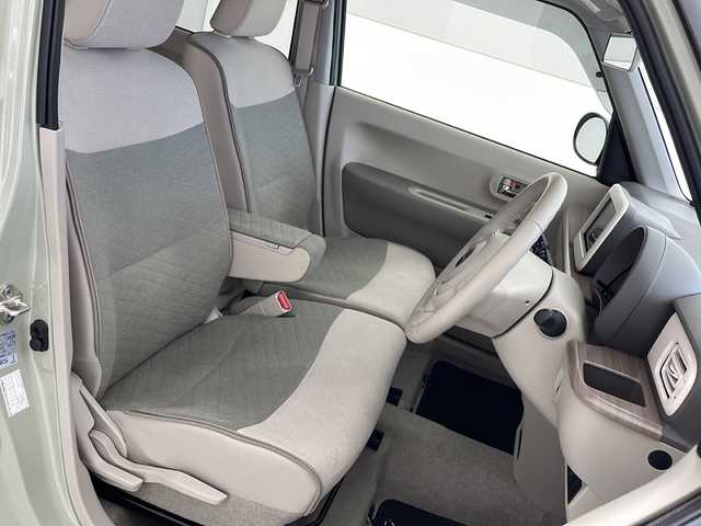 スズキ ラパン X 沖縄県 2022(令4)年 0.7万km トラッドカーキメタリック ディスプレイオーディオ/Ｂｌｕｅｔｏｏｔｈ/ドライブレコーダー/ＥＴＣ/コーナーセンサー/アイドリングストップ/ステアリングスイッチ/プッシュスタート/シートヒーター/ＬＥＤヘッドライト/スマートキー/LEDヘッドライト/純正フロアマット/純正アルミホイール