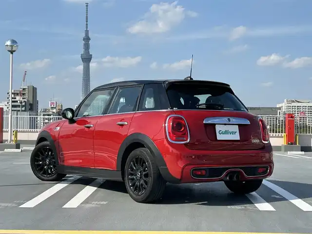 ＭＩＮＩ ミニ クーパー S 東京都 2015(平27)年 3.6万km 赤Ⅱ ディーラー車/純正ナビ（BT）/バックカメラ/純正１６インチアルミ/ETC/アイドリングストップ/キーレス/ABS/Wエアバック/スペアキー１本/保証書/取説