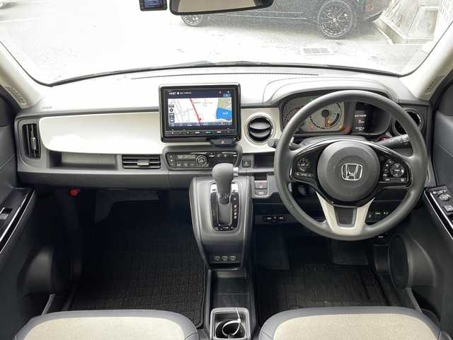 ホンダ Ｎ ＯＮＥ オリジナル 大阪府 2024(令6)年 1.4万km フィヨルドミストパール 8型ナビ　/ホンダセンシング　/Ｂカメラ　/ＥＴＣ　/ヘッドライトレベライザー　/クルーズコントロール　/オートライト/ＬＥＤヘッドライト/ドラレコ　/半革シート/フルセグＴＶ/純正フロアマット/保証書/取説/スペアキーｘ１