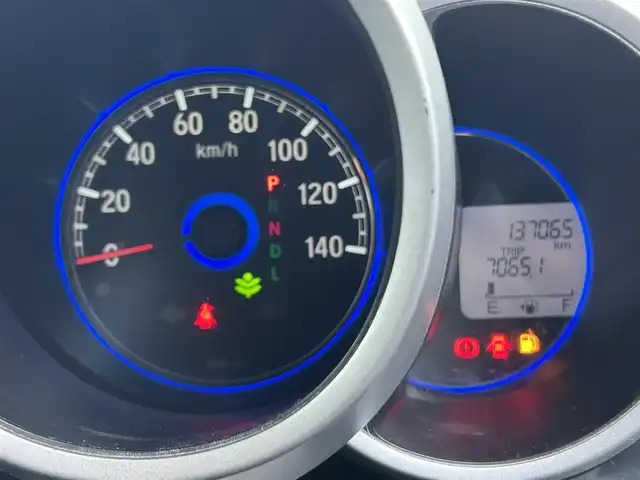 ホンダ Ｎ ＢＯＸ カスタム G Lパッケージ 山形県 2015(平27)年 13.7万km スマートブラック 社外SDナビ/フルセグTV/Bluetooth/DVD再生/横滑り防止装置/盗難防止装置/片側パワースライドドア/ベンチシート/純正フロアマット/社外AW/スマートキー