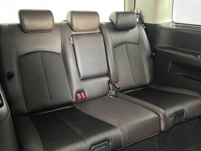 日産 エルグランド 250ハイウェイスターS 福島県 2021(令3)年 1.7万km 黒 ／禁煙車/／純正ナビ/／全周囲カメラ/／ＥＴＣフルセグ/／衝突軽減装置/／両側電動スライドドア/／ドライブレコーダー/／Ｂｌｕｅｔｏｏｔｈ/／ハーフレザーシー/ト／オートライト/／オートエアコン/／スマートキー