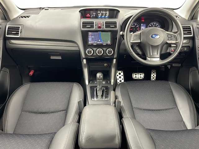 スバル フォレスター S－リミテッド 道央・札幌 2015(平27)年 6.4万km クリスタルブラックシリカ ・4WD/・社外ナビ&TV&BT&CD&DVD/・バックカメラ/・アイサイト/・アダプティブクルーズコントロール/・S1-DRIVE/・ハーフレザーシート/・前席パワーシート/・前席シートヒーター/・パドルシフト/・ドアミラーヒーター/・X-MODE/・キセノンヘッドライト/・オートライト