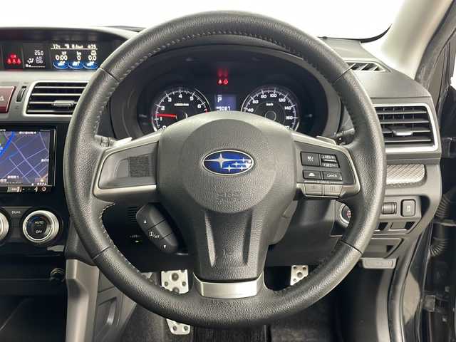 スバル フォレスター S－リミテッド 道央・札幌 2015(平27)年 6.4万km クリスタルブラックシリカ ・4WD/・社外ナビ&TV&BT&CD&DVD/・バックカメラ/・アイサイト/・アダプティブクルーズコントロール/・S1-DRIVE/・ハーフレザーシート/・前席パワーシート/・前席シートヒーター/・パドルシフト/・ドアミラーヒーター/・X-MODE/・キセノンヘッドライト/・オートライト