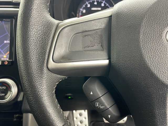 スバル フォレスター S－リミテッド 道央・札幌 2015(平27)年 6.4万km クリスタルブラックシリカ ・4WD/・社外ナビ&TV&BT&CD&DVD/・バックカメラ/・アイサイト/・アダプティブクルーズコントロール/・S1-DRIVE/・ハーフレザーシート/・前席パワーシート/・前席シートヒーター/・パドルシフト/・ドアミラーヒーター/・X-MODE/・キセノンヘッドライト/・オートライト