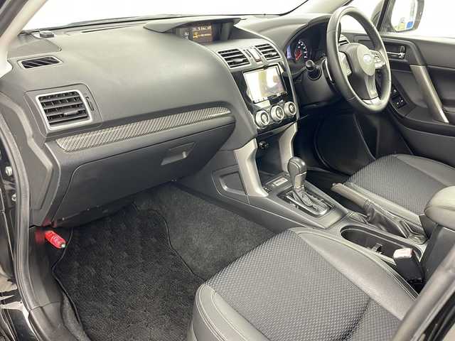 スバル フォレスター S－リミテッド 道央・札幌 2015(平27)年 6.4万km クリスタルブラックシリカ ・4WD/・社外ナビ&TV&BT&CD&DVD/・バックカメラ/・アイサイト/・アダプティブクルーズコントロール/・S1-DRIVE/・ハーフレザーシート/・前席パワーシート/・前席シートヒーター/・パドルシフト/・ドアミラーヒーター/・X-MODE/・キセノンヘッドライト/・オートライト