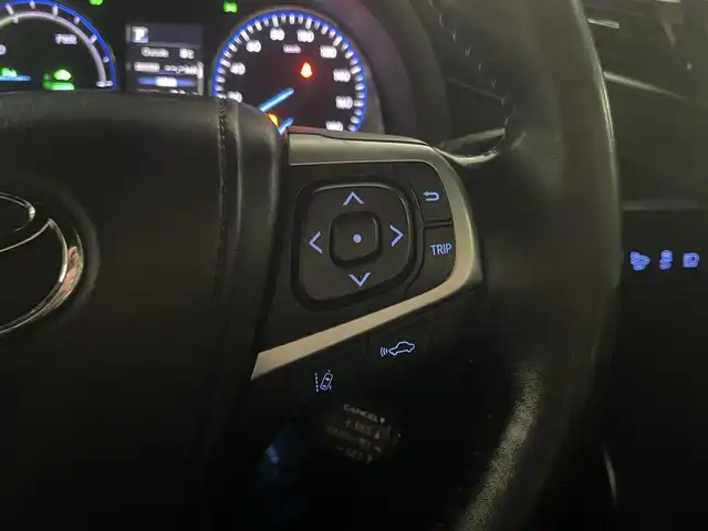 トヨタ ハリアー ハイブリッド プログレス メタル&レザーP 青森県 2017(平29)年 11万km ホワイトパールクリスタルシャイン 純正ＳＤナビＴＶパノラミックビューモニター/レザーシート/電動シート＆シートヒーター/パワーバックドア/ＡＣ１００V/クリアランスソナー/ＬＥＤヘッドライト/社外１７ＡＷ積み込み/純正１８ＡＷ/スマートキー／カードキー/セーフティセンスP/新車時保証書/取扱説明書