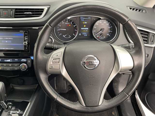 日産 エクストレイル 20X エマージェンシーブレーキ 愛知県 2017(平29)年 5.5万km ダイヤモンドブラック 純正ナビ　SDカードなし/シートヒーター/バックカメラ/コーナーセンサー/アルミホイール/LEDヘッドライト/オートライト/ETC/衝突軽減システム/フルセグ/CD DVD/Bluetooth/ステアリングスイッチ/スマートキー/プッシュスタート