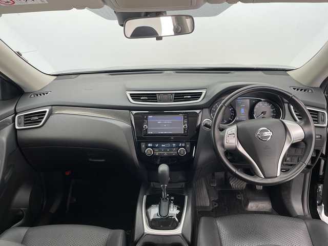 日産 エクストレイル 20X エマージェンシーブレーキ 愛知県 2017(平29)年 5.5万km ダイヤモンドブラック 純正ナビ　SDカードなし/シートヒーター/バックカメラ/コーナーセンサー/アルミホイール/LEDヘッドライト/オートライト/ETC/衝突軽減システム/フルセグ/CD DVD/Bluetooth/ステアリングスイッチ/スマートキー/プッシュスタート