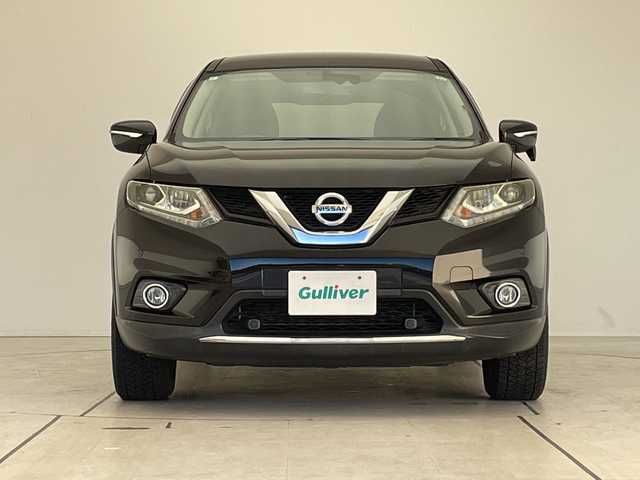 日産 エクストレイル 20X エマージェンシーブレーキ 愛知県 2017(平29)年 5.5万km ダイヤモンドブラック 純正ナビ　SDカードなし/シートヒーター/バックカメラ/コーナーセンサー/アルミホイール/LEDヘッドライト/オートライト/ETC/衝突軽減システム/フルセグ/CD DVD/Bluetooth/ステアリングスイッチ/スマートキー/プッシュスタート