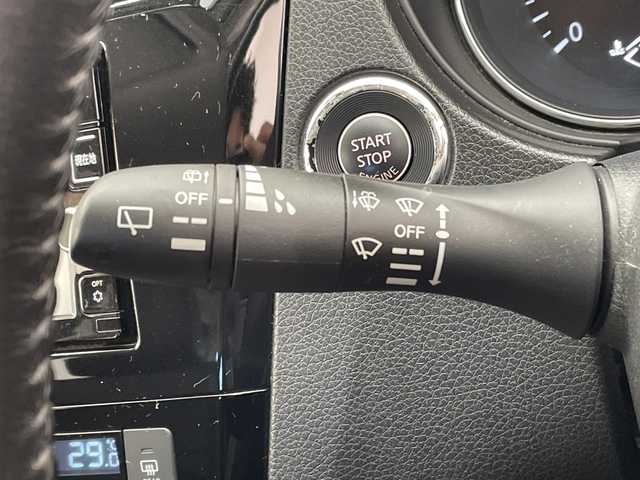 日産 エクストレイル 20X エマージェンシーブレーキ 愛知県 2017(平29)年 5.5万km ダイヤモンドブラック 純正ナビ　SDカードなし/シートヒーター/バックカメラ/コーナーセンサー/アルミホイール/LEDヘッドライト/オートライト/ETC/衝突軽減システム/フルセグ/CD DVD/Bluetooth/ステアリングスイッチ/スマートキー/プッシュスタート