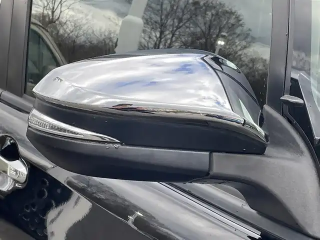 トヨタ ヴォクシー ZS 煌 青森県 2017(平29)年 4.9万km ブラック 4WD/ワンオーナー/純正メモリーナビ/フルセグTV/CD/DVD/BT/後席用フリップダウンモニター/両側パワースライドドア/トヨタセーフティセンス/プリクラッシュセーフティ/レーンキープアシスト/オートマチックハイビーム/ETC/クルーズコントロール/LEDオートライト