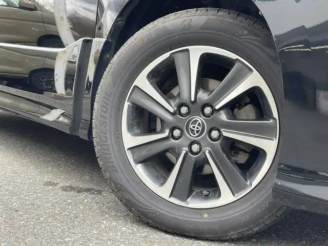 トヨタ ヴォクシー ZS 煌 青森県 2017(平29)年 4.9万km ブラック 4WD/ワンオーナー/純正メモリーナビ/フルセグTV/CD/DVD/BT/後席用フリップダウンモニター/両側パワースライドドア/トヨタセーフティセンス/プリクラッシュセーフティ/レーンキープアシスト/オートマチックハイビーム/ETC/クルーズコントロール/LEDオートライト