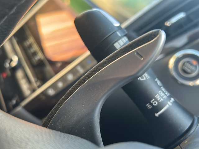 日産 スカイライン ハイブリッド 350GT Type SP 静岡県 2015(平27)年 15.2万km パール