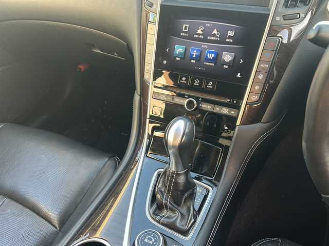 日産 スカイライン ハイブリッド 350GT Type SP 静岡県 2015(平27)年 15.2万km パール