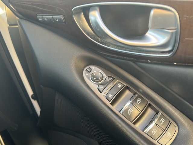 日産 スカイライン ハイブリッド 350GT Type SP 静岡県 2015(平27)年 15.2万km パール