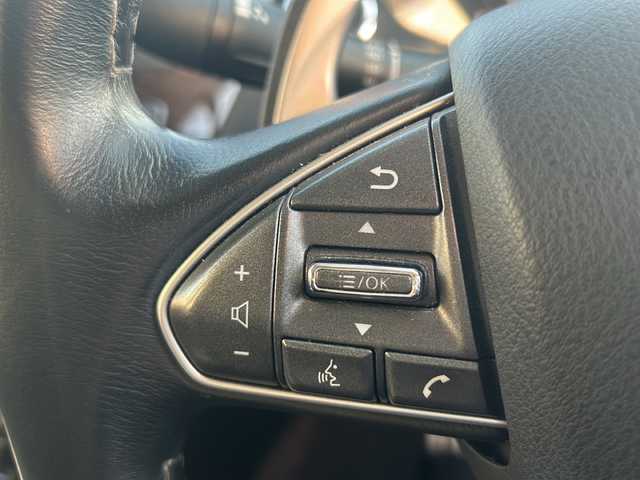 日産 スカイライン ハイブリッド 350GT Type SP 静岡県 2015(平27)年 15.2万km パール