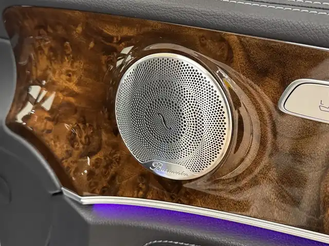 メルセデス・ベンツ Ｅ４００ 4マチック エクスクルーシブ 群馬県 2016(平28)年 5.4万km ダイヤモンドホワイト サンルーフ/ブルメスター/純正ナビ/（AM/FM/BT）/フルセグTV/ビルトインETC/ステアリングスイッチ/D席メモリーシート/前席パワーシート/前席シートヒーター/前席シートクーラー/ステアリングスイッチ/道路標識アシスト/アクティブブレーキアシスト/アテンションアシスト/アクティブブレーキアシスト/BSM/社外デジタルインナーミラー