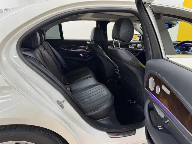 メルセデス・ベンツ Ｅ４００ 4マチック エクスクルーシブ 群馬県 2016(平28)年 5.4万km ダイヤモンドホワイト サンルーフ/ブルメスター/純正ナビ/（AM/FM/BT）/フルセグTV/ビルトインETC/ステアリングスイッチ/D席メモリーシート/前席パワーシート/前席シートヒーター/前席シートクーラー/ステアリングスイッチ/道路標識アシスト/アクティブブレーキアシスト/アテンションアシスト/アクティブブレーキアシスト/BSM/社外デジタルインナーミラー