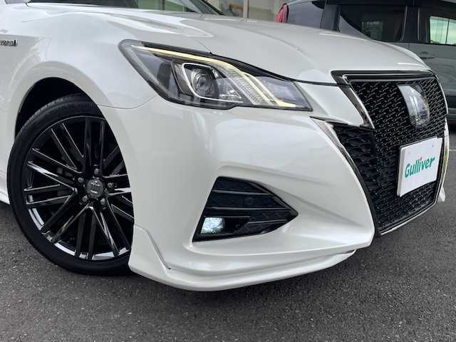 トヨタ クラウン ハイブリッド アスリートSJ-フロンティアLTD 福岡県 2018(平30)年 7.7万km ホワイトパールクリスタルシャイン サンルーフ/モデリスタエアロ/モデリスタマフラー/トヨタセーフティーセンス/・プリクラッシュセーフティ/・レーダークルーズコントロール/・レーントレーシングアシスト/・オートマチックハイビーム/・レーンディパーチャーアラート/純正メモリナビ/DTV/　CD/DVD/BT/BD/AUX/SD/USB/ハーフレザーシート/前席パワーシート/前席シートヒーター/バックカメラ/クリアランスソナー/純正ドライブレコーダー/プッシュスタート/ドアバイザー/スペアタイヤ/純正ビルトイン2.0ETC/ユピテルレーダー探知機/【SCX-R203】