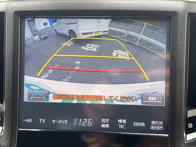 トヨタ クラウン ハイブリッド アスリートSJ-フロンティアLTD 福岡県 2018(平30)年 7.7万km ホワイトパールクリスタルシャイン サンルーフ/モデリスタエアロ/モデリスタマフラー/トヨタセーフティーセンス/・プリクラッシュセーフティ/・レーダークルーズコントロール/・レーントレーシングアシスト/・オートマチックハイビーム/・レーンディパーチャーアラート/純正メモリナビ/DTV/　CD/DVD/BT/BD/AUX/SD/USB/ハーフレザーシート/前席パワーシート/前席シートヒーター/バックカメラ/クリアランスソナー/純正ドライブレコーダー/プッシュスタート/ドアバイザー/スペアタイヤ/純正ビルトイン2.0ETC/ユピテルレーダー探知機/【SCX-R203】