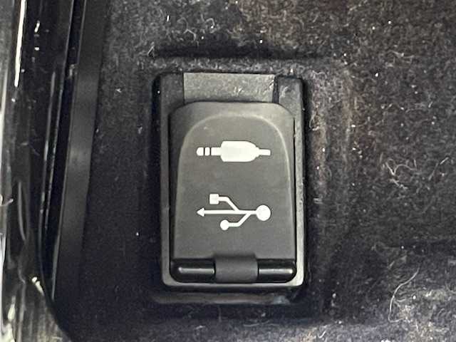 トヨタ クラウン ハイブリッド アスリートSJ-フロンティアLTD 福岡県 2018(平30)年 7.7万km ホワイトパールクリスタルシャイン サンルーフ/モデリスタエアロ/モデリスタマフラー/トヨタセーフティーセンス/・プリクラッシュセーフティ/・レーダークルーズコントロール/・レーントレーシングアシスト/・オートマチックハイビーム/・レーンディパーチャーアラート/純正メモリナビ/DTV/　CD/DVD/BT/BD/AUX/SD/USB/ハーフレザーシート/前席パワーシート/前席シートヒーター/バックカメラ/クリアランスソナー/純正ドライブレコーダー/プッシュスタート/ドアバイザー/スペアタイヤ/純正ビルトイン2.0ETC/ユピテルレーダー探知機/【SCX-R203】