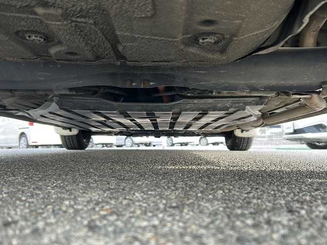 ホンダ フィット ハイブリット スマート セレクション 兵庫県 2011(平23)年 8.4万km プレミアムホワイトパール 社外ナビ（ワンセグ/FM/AM//Bluetooth）/スマートキー/クルーズコントロール/ＥＴＣ/ＵＳＢ/純正フロアマット/ステアリングリモコン/オートライト/ドアバイザー