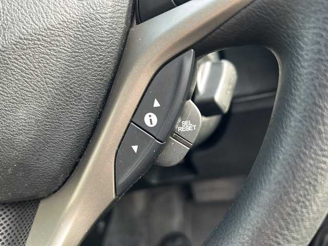 ホンダ フィット ハイブリット スマート セレクション 兵庫県 2011(平23)年 8.4万km プレミアムホワイトパール 社外ナビ（ワンセグ/FM/AM//Bluetooth）/スマートキー/クルーズコントロール/ＥＴＣ/ＵＳＢ/純正フロアマット/ステアリングリモコン/オートライト/ドアバイザー