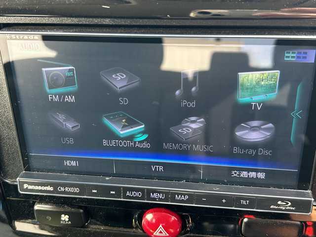 三菱 デリカＤ：５ D－Power package 大阪府 2017(平29)年 8.9万km ダイヤモンドブラックマイカ フリップダウンモニター（カロッツェリア）　社外１６ＡＷ　クルーズコントロール　シートヒーター　両側パワースライドドア　デジタルインナーミラー　バックカメラ　ＥＴＣ　ストラーダナビ　フルセグＴＶ　社外ナビ　ＣＤ　ＤＶＤ　Ｂｌｕｅｔｏｏｔｈ　純正オーディオ　社外フロアマット　HIDヘッドライト　パワーバックドア