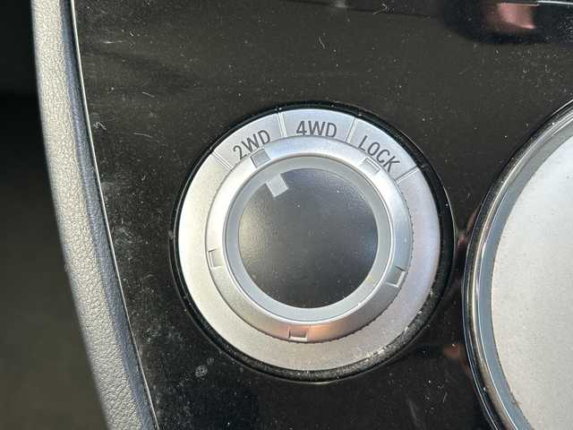 三菱 デリカＤ：５ D－Power package 大阪府 2017(平29)年 8.9万km ダイヤモンドブラックマイカ フリップダウンモニター（カロッツェリア）　社外１６ＡＷ　クルーズコントロール　シートヒーター　両側パワースライドドア　デジタルインナーミラー　バックカメラ　ＥＴＣ　ストラーダナビ　フルセグＴＶ　社外ナビ　ＣＤ　ＤＶＤ　Ｂｌｕｅｔｏｏｔｈ　純正オーディオ　社外フロアマット　HIDヘッドライト　パワーバックドア