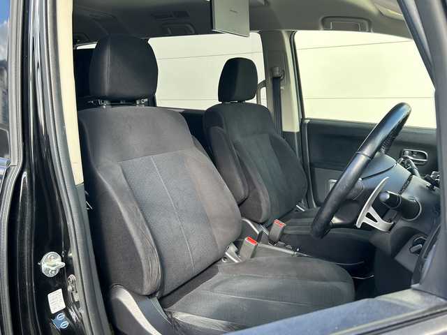 三菱 デリカＤ：５ D－Power package 大阪府 2017(平29)年 8.9万km ダイヤモンドブラックマイカ フリップダウンモニター（カロッツェリア）　社外１６ＡＷ　クルーズコントロール　シートヒーター　両側パワースライドドア　デジタルインナーミラー　バックカメラ　ＥＴＣ　ストラーダナビ　フルセグＴＶ　社外ナビ　ＣＤ　ＤＶＤ　Ｂｌｕｅｔｏｏｔｈ　純正オーディオ　社外フロアマット　HIDヘッドライト　パワーバックドア