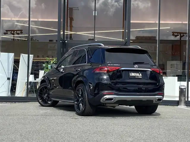 メルセデス・ベンツ ＧＬＥ４００ｄ 4MATIC スポーツ 福岡県 2020(令2)年 5.1万km オブシディアンブラック ・サンルーフ/・アダプティブクルーズコントロール/・純正HDDナビ/USB/Bluetooth/AppleCarPlay/・全方位カメラ/・フルセグ/・ETC/・純正22AW/・パドルシフト/・ワイヤレス充電/・プッシュスタート/・LEDライト/・オートライト/・パーキングアシスト/・レーンキープアシスト/・スマートキー/・保証書/・取扱説明書