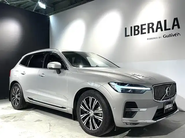 ボルボ ボルボ ＸＣ６０ B5 AWD インスクリプション 道央・札幌 2021(令3)年 4.1万km ブライトシルバーM Bowers＆Wilkinsプレミアムサウンドオーディオシステム/チルトアップ機構付電動パノラマ・ガラス・サンルーフ/電子制御式4輪エアサスペンション/CitySafety（衝突回避・被害軽減ブレーキ）/ACC/パイロットアシスト/ステアリングアシスト付BLIS/LCMA/LKA/パークアシストパイロット/HUD/パワーシート（D/N）/シートヒーター（D/N）/ベンチレーション（D/N）/リラクゼーション機能（D/N）/フル・アクティブ・ハイビーム/360°カメラ/オートライト/レインセンサー/パワーテールゲート/アンビエントライト/ワイヤレスチャージング/ETC2.0/保証書、取扱説明書、スペアキー1本有