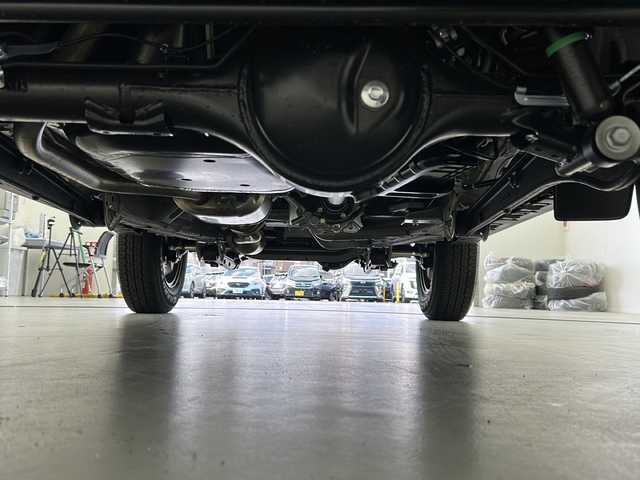 スズキ ジムニー シエラ JC 岐阜県 2025(令7)年 0.1万km未満 ミディアムグレー 未使用車　/シートヒーター　/コーナーセンサー　/クルーズコントロール　/スペアキー　/電動格納ミラー　/エンジンスタートボタン　/アイドリングストップ　/ETC　/4WD　/パワーステアリング　/パワーウィンドウ/スマートキー/ダウンヒルアシストコントロール