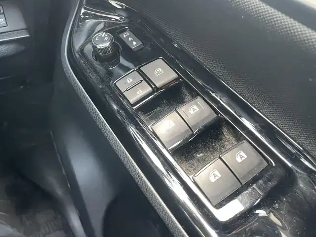 トヨタ ヴォクシー ZS 煌Ⅱ 千葉県 2020(令2)年 3.6万km イナズマスパーキングブラックガラスフレーク 純正10インチナビ/フルセグTV/CD/DVD/BT/ビルトインETC/純正12インチフリップダウンモニター/LEDヘッドライト/LEDフォグ/ウインカーミラー/ステアリングスイッチ/純正16インチアルミホイール