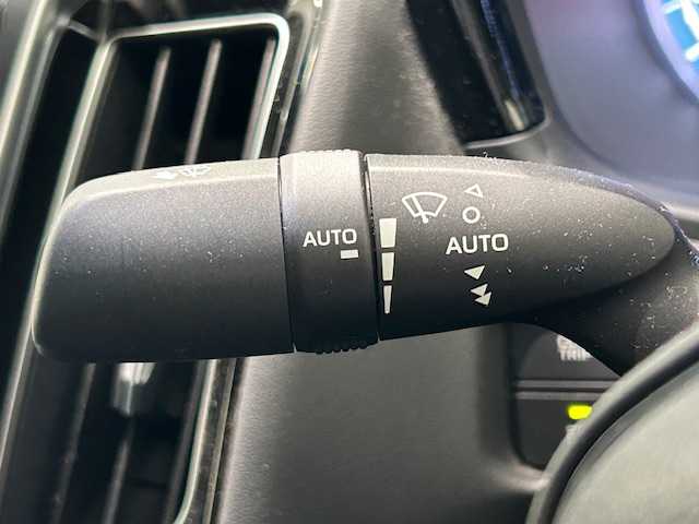 トヨタ クラウン ハイブリッド RS アドバンス 宮城県 2018(平30)年 8.9万km ホワイトパールクリスタルシャイン Toyota Safety Sense/・衝突回避支援型PCS/・パーキングサポートブレーキ（PKSB）/・レーンディパーチャーアラート（LDA）/・オートマチックハイビーム（AHB）/純正ナビ/バックカメラ/レーダークルーズ/シートメモリー/シートヒーター/ハンドルヒーター/LEDヘッドライト/ETC/BSM