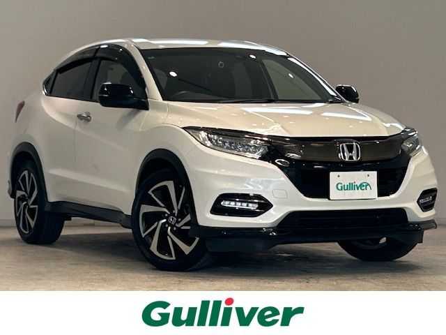 ホンダ ヴェゼル RS ホンダセンシング 宮城県 2019(令1)年 3.2万km プラチナホワイトパール ホンダセンシング/・衝突軽減ブレーキ（CMBS)/・アダプティブクルーズコントロール（ACC)/・路外逸脱抑制防止機能/オートライト/シートヒーター/ドライブレコーダー/ビルドインETC/社外SDナビ/単眼カメラ/フルセグTV/Bluetooth接続/バックカメラ/純正LEDヘッドライト/純正１８インチアルミホイール/純正フロアマット